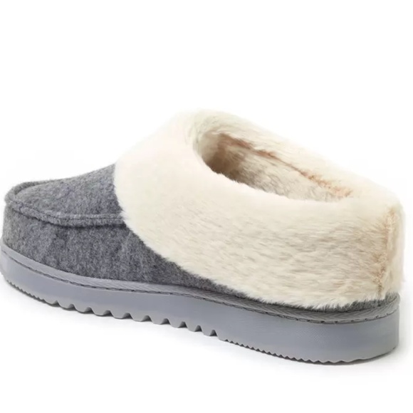 Dearfoam Clog Slippers - Picture 3 of 6